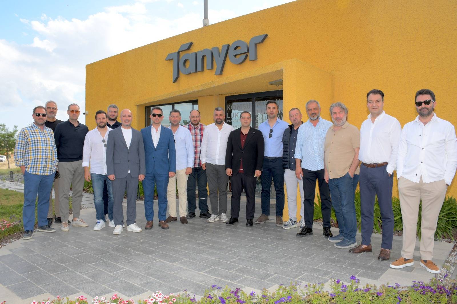 Tanyer Yapı, Çeşmeli Müteahhitleri Ağırladı